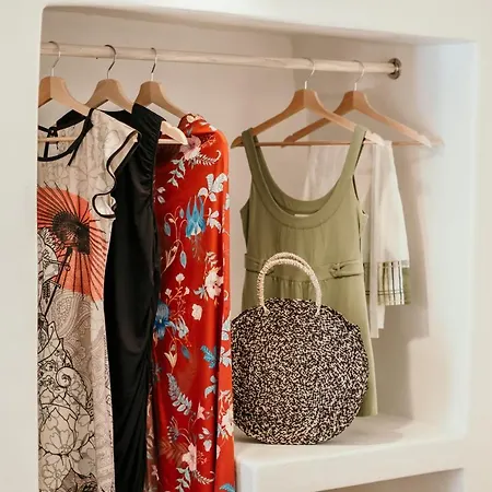 White Orchid Cave House & * Pýrgos