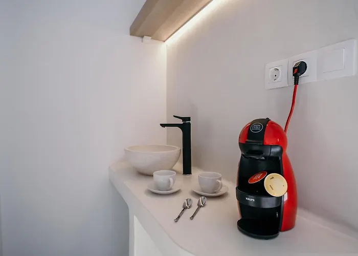 White Orchid Cave House & Villa Pýrgos