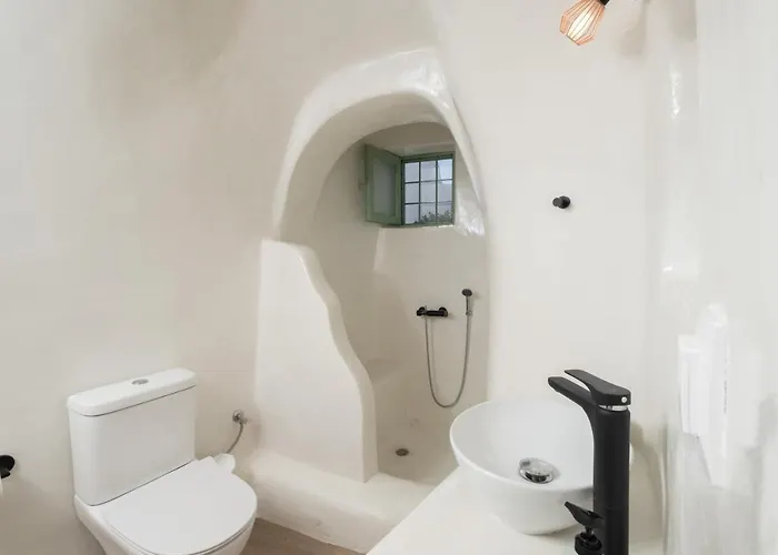 White Orchid Cave House & * Pyrgos Kallistis