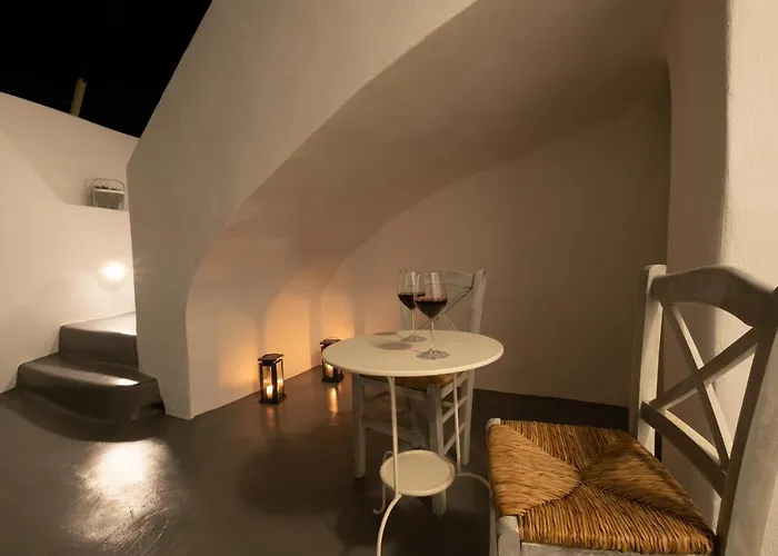 Villa White Orchid Cave House &