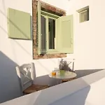 White Orchid Cave House &